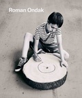 Cover: Roman Ondak. Event Horizon - K&ouml;nig, Walther