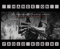 Abbildung von: Hands On - Paolo Rubini Photography