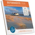 Abbildung von: 1000 Places to See Before You Die - Ostseeküste Postkartenkalender 2026 | Tischkalender zum Aufstellen 17,5 × 17,5 cm | 53 Wochenmotive & Postkartenfunktion - Neumann
