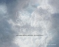 Cover: &Uuml;ber das Sichtbare hinaus - Sandstein Kultur