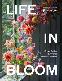 Abbildung von: Life in Bloom - Frances Lincoln