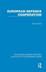 Cover: European Defence Cooperation - Routledge