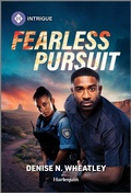 Cover: Fearless Pursuit - HARLEQUIN INTRIGUE