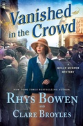 Cover: Vanished in the Crowd - Minotaur Books