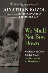 Enlarge image Cover: We Shall Not Bow Down - Seven Stories Press,U.S.