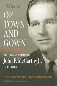 Abbildung von: Of Town and Gown - Sparky Press
