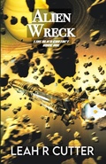 Cover: Alien Wreck - Knotted Road Press Incorporated