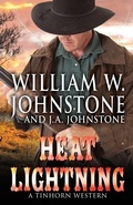 Cover: Heat Lightning - Thorndike Press Large Print