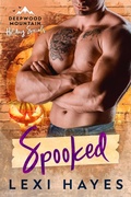 Cover: Spooked (Deepwood Mountain Holiday Specials) - No Regerts Press, LLC