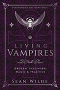 Cover: Living Vampires - Llewellyn Publications,U.S.