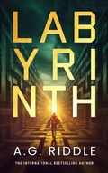 Cover: Labyrinth - Head of Zeus --  an AdAstra Book