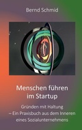 Cover: Menschen f&uuml;hren im Startup - tredition