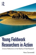 Bild: Young Fieldwork Researchers in Action - Routledge