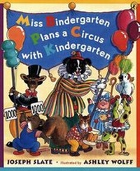 Enlarge image Cover: Miss Bindergarten Plans a Circus with KI - Puffin