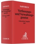 Cover: Verfassungs- und Verwaltungsgesetze. Gebundene Ausgabe 2017 - C.H.BECK