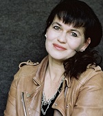 Karin Kalisa